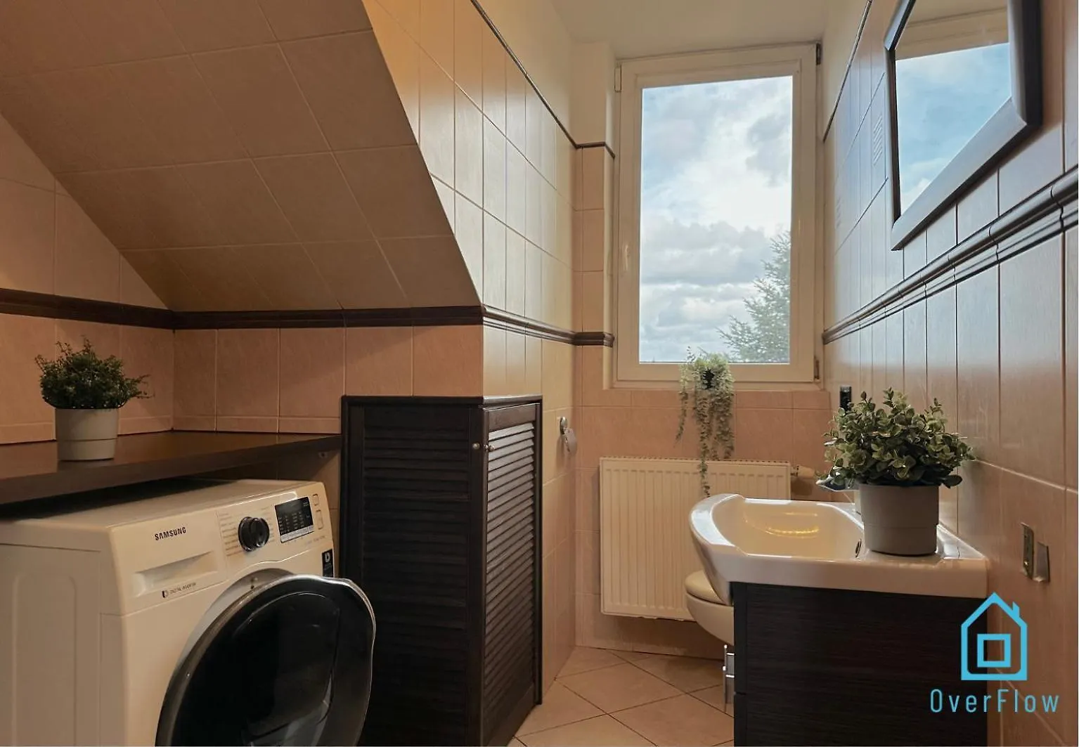 Movie Room - Charming Place, 15 Minutes To Gdansk Old Town & 5 Minutes To Seaside 0*,